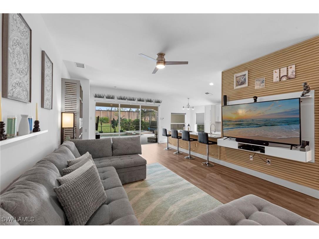 10037 Colonial Country Club Boulevard Fort Myers FL 33913 225081264 image17