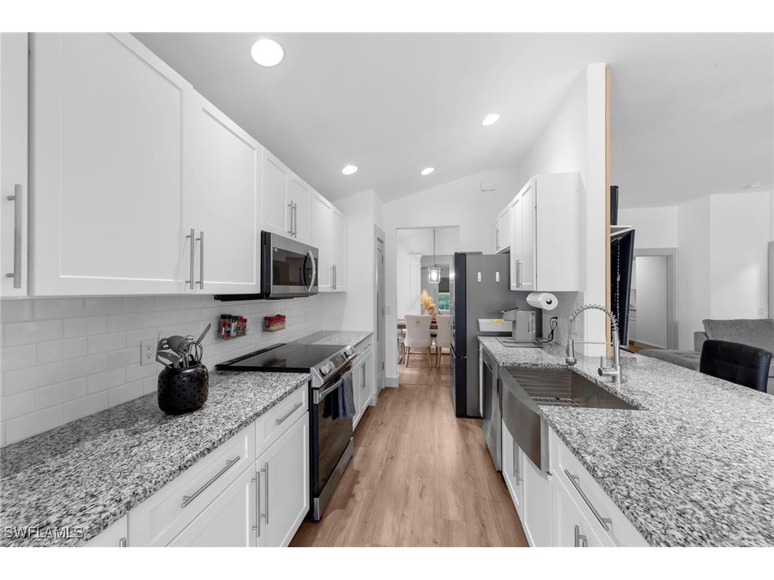 10037 Colonial Country Club Boulevard Fort Myers FL 33913 225081264 image23