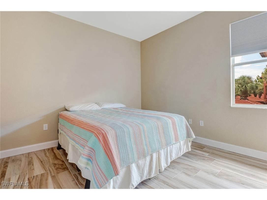 10037 Heather Lane #4 Naples FL 34119 225075644 image16