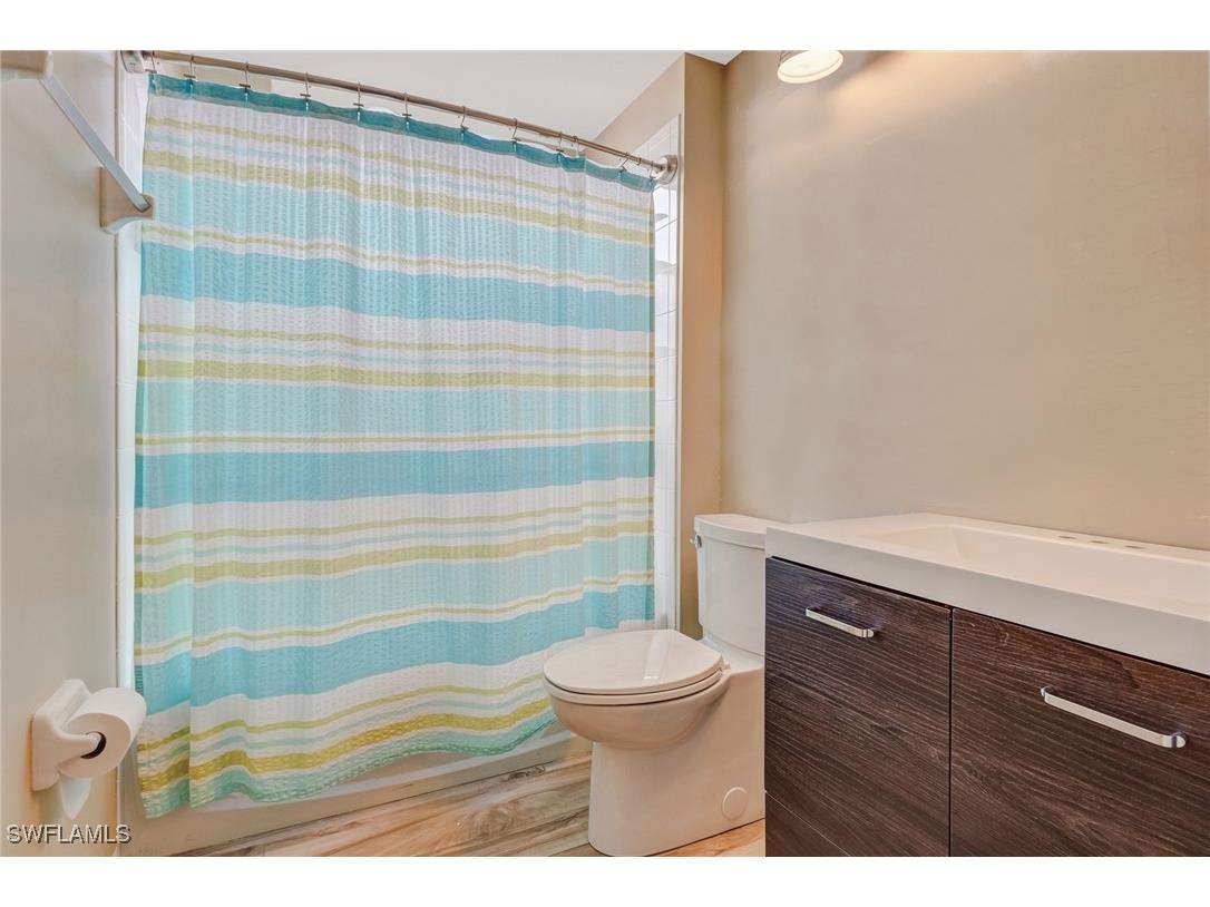 10037 Heather Lane #4 Naples FL 34119 225075644 image17