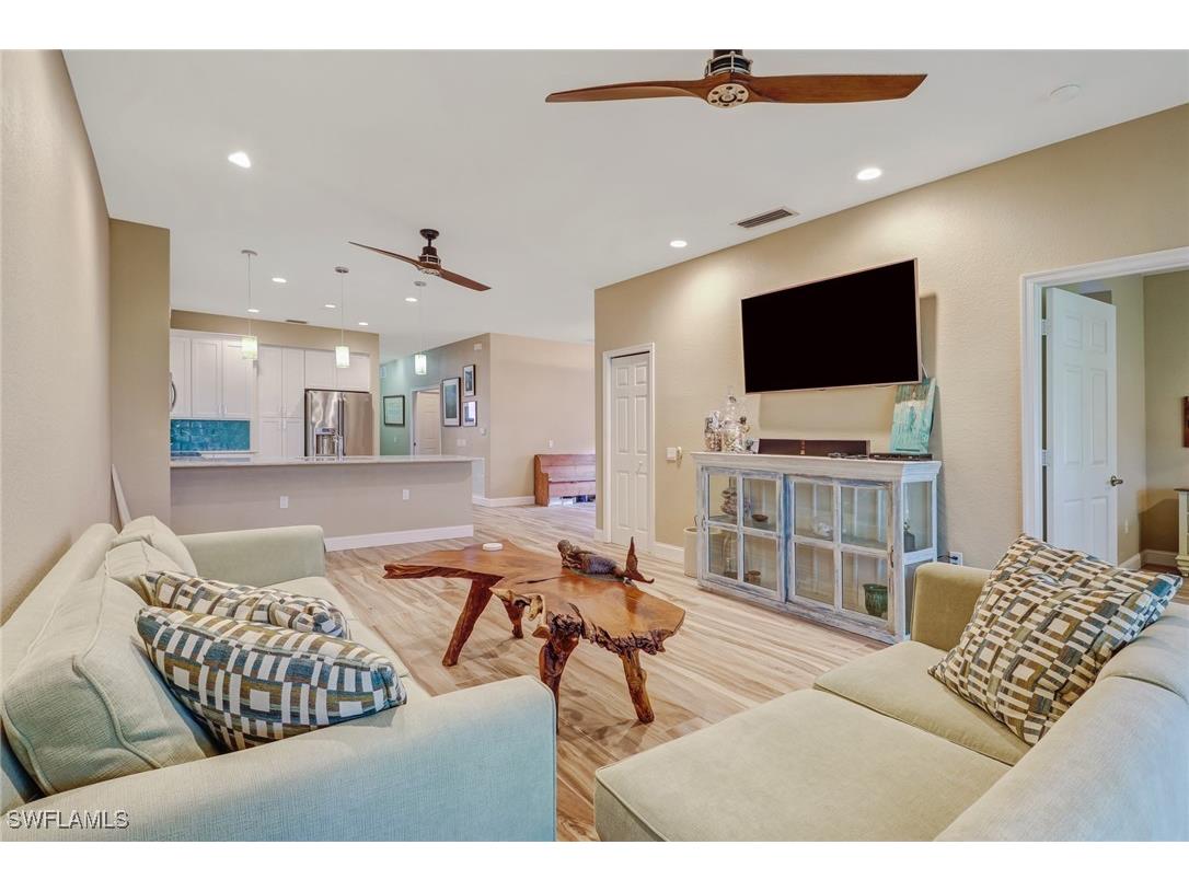 10037 Heather Lane #4 Naples FL 34119 225075644 image6