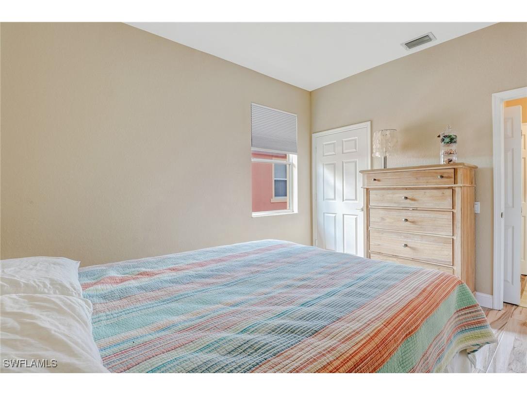 10037 Heather Lane #403 Naples FL 34119 225075644 image15