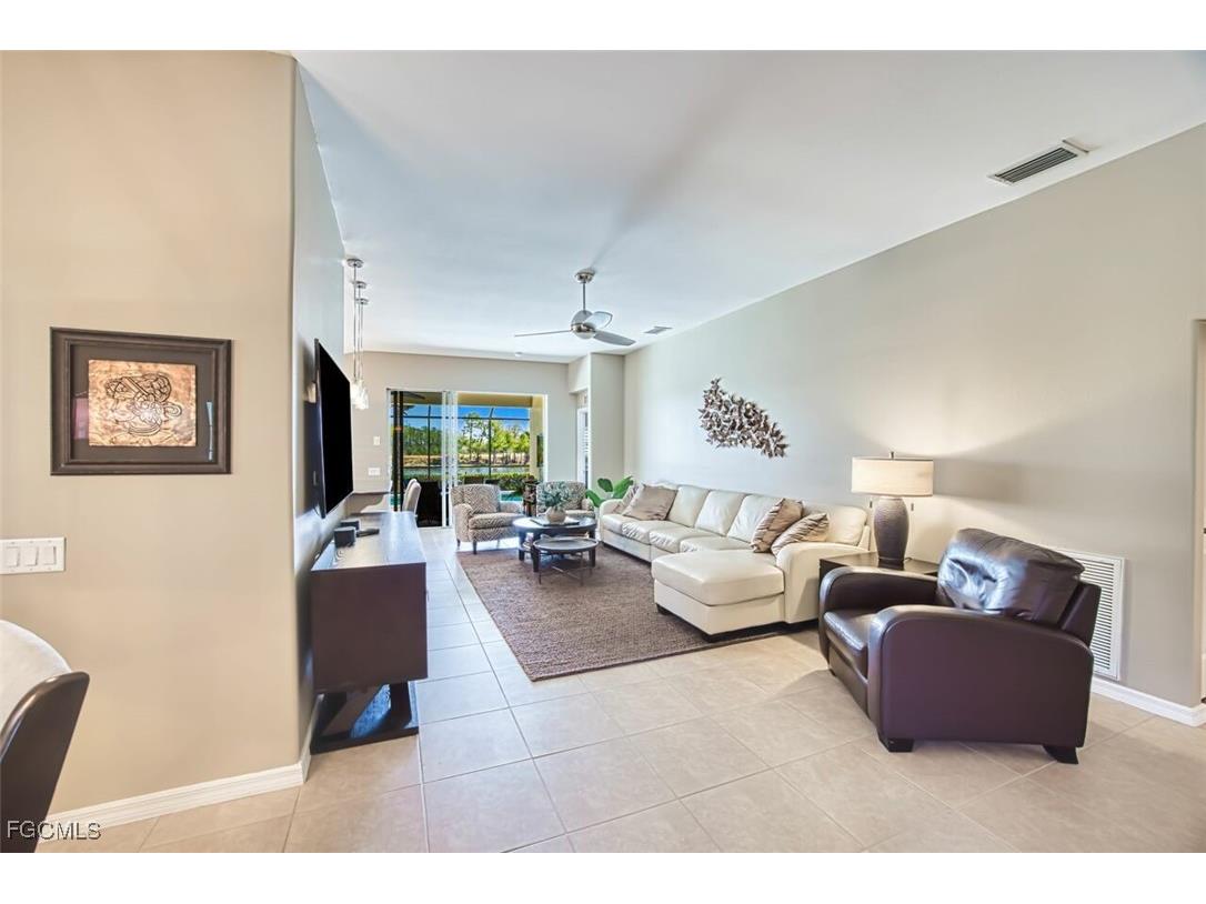 10037 Oakhurst Way Fort Myers FL 33913 2025018018 image12