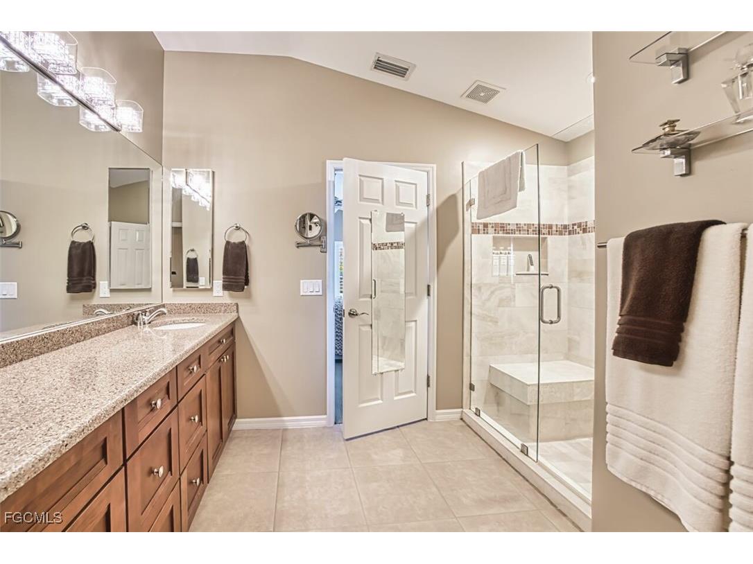 10037 Oakhurst Way Fort Myers FL 33913 2025018018 image24