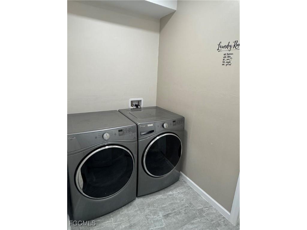 1004 Diplomat Parkway W Cape Coral FL 33993 2026005659 image17