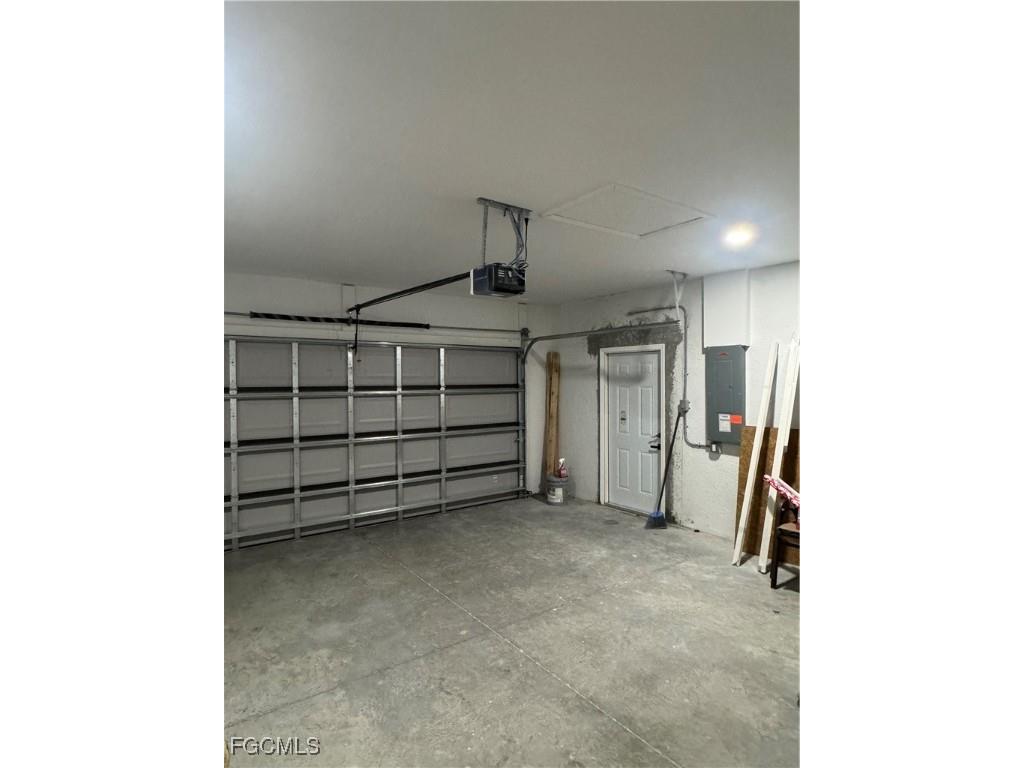 1004 Diplomat Parkway W Cape Coral FL 33993 2026005659 image18