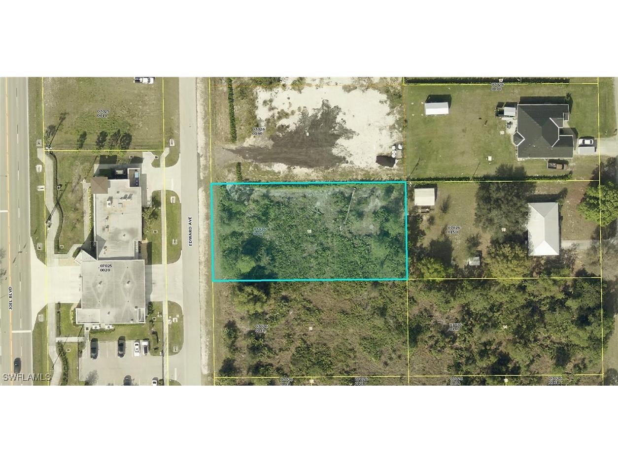 1004 Edward Avenue Lehigh Acres FL 33936 224070588 image1