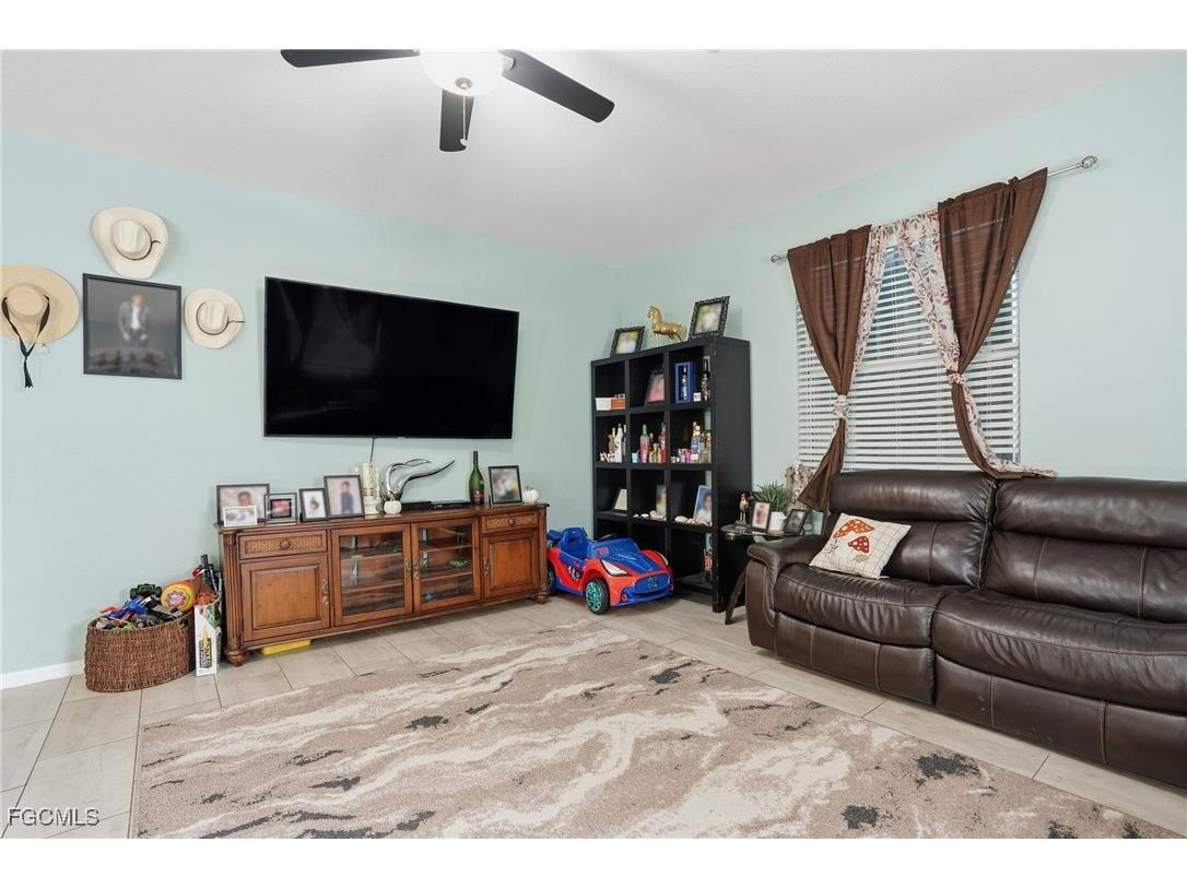 1004 Hamilton Street Immokalee FL 34142 2025018674 image10