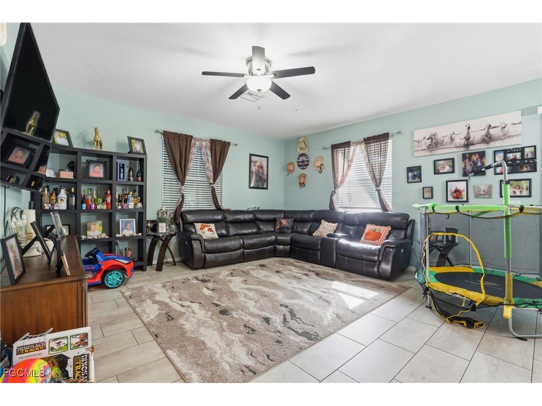 1004 Hamilton Street Immokalee FL 34142 2025018674 image7