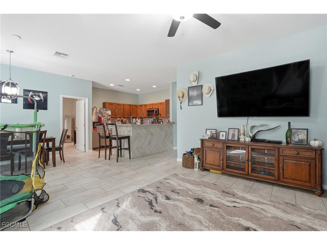 1004 Hamilton Street Immokalee FL 34142 2025018674 image9