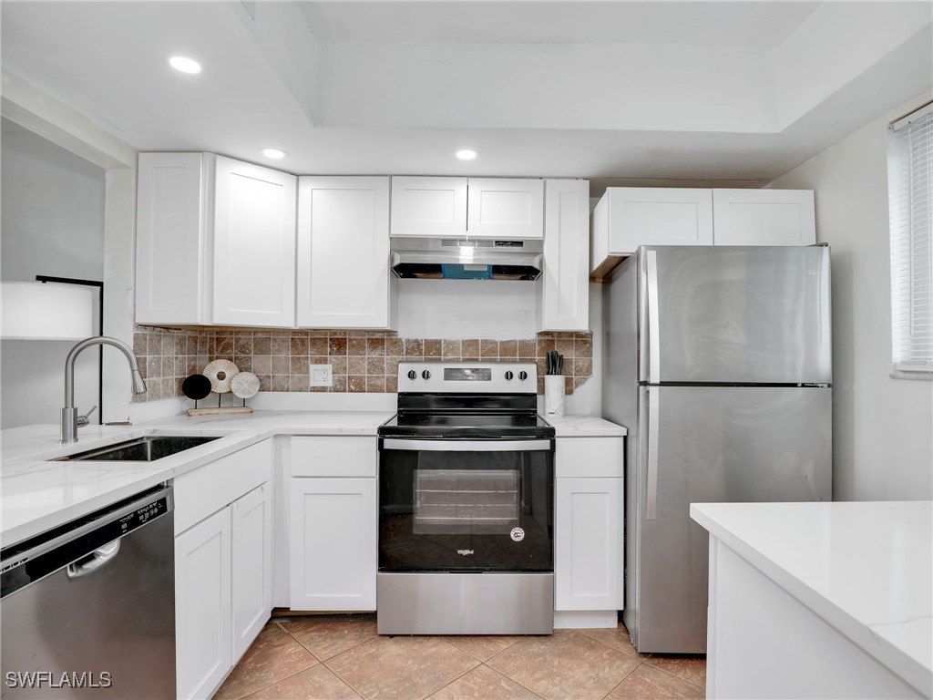 1004 Manatee Road #H202 Naples FL 34114 225064516 image3