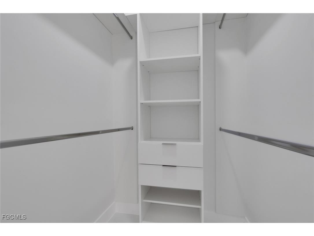 1004 NE 43rd Terrace Cape Coral FL 33909 2026006415 image18