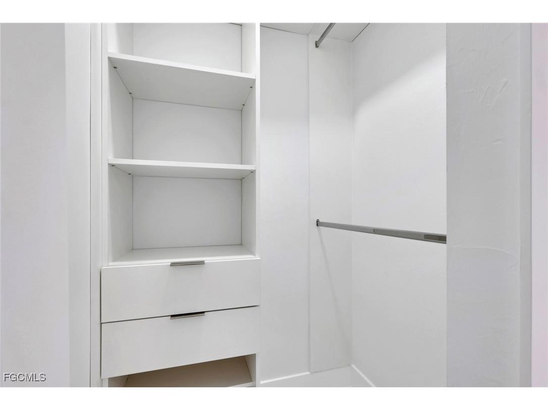 1004 NE 43rd Terrace Cape Coral FL 33909 2026006415 image27