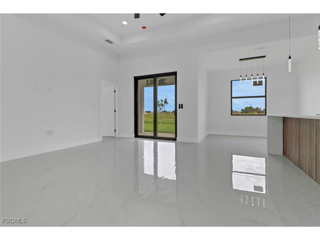 1004 NE 43rd Terrace Cape Coral FL 33909 2026006415 image6