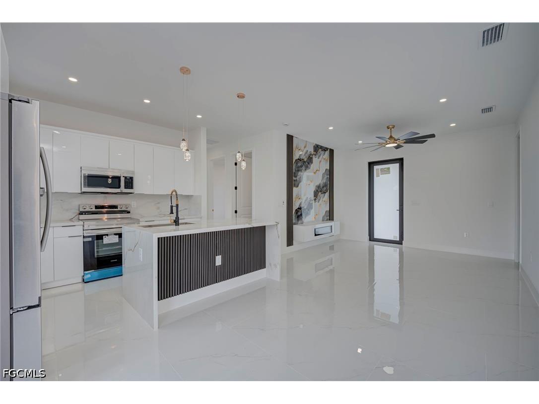 1004 Pine Avenue Lehigh Acres FL 33972 2026013157 image11