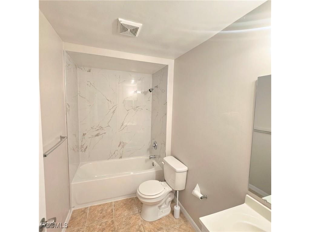 1004 SE 24th Avenue Cape Coral FL 33990 2025020118 image19