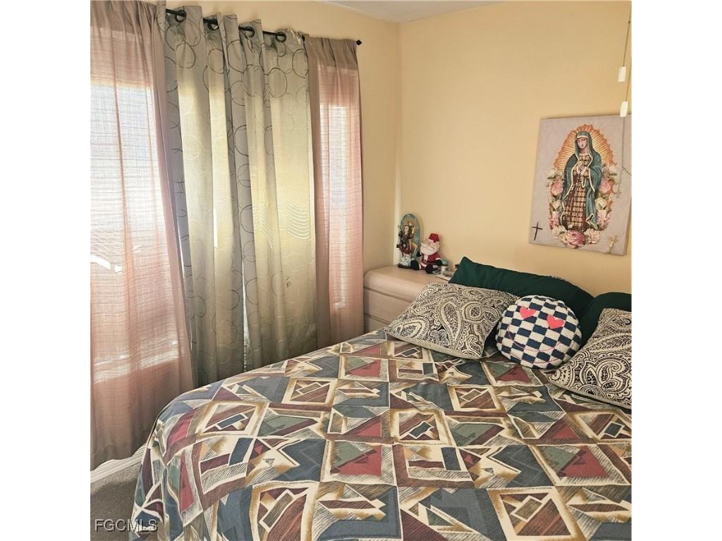 1004 SE 24th Avenue Cape Coral FL 33990 2025020118 image41