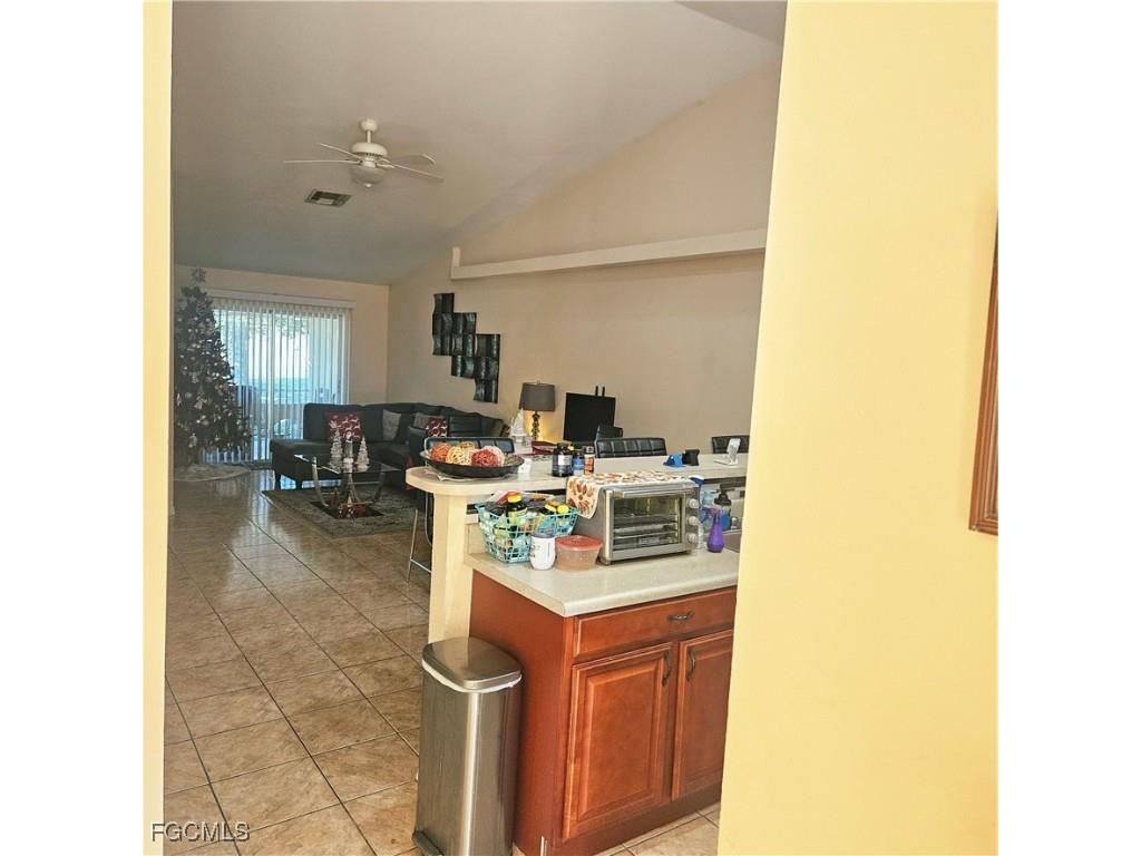 1004 SE 24th Avenue Cape Coral FL 33990 2025020118 image43