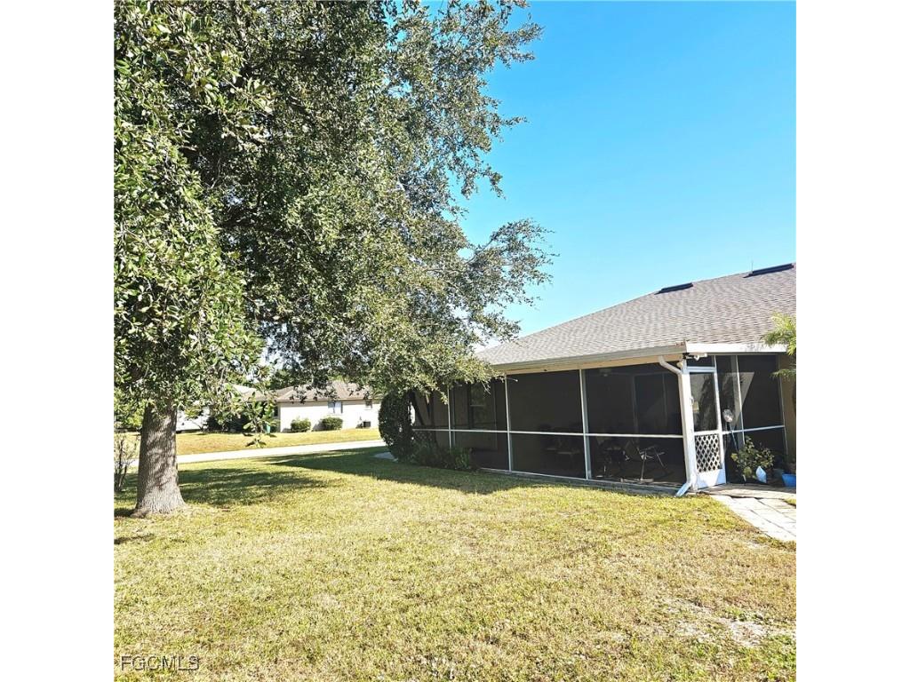 1004 SE 24th Avenue Cape Coral FL 33990 2025020118 image46