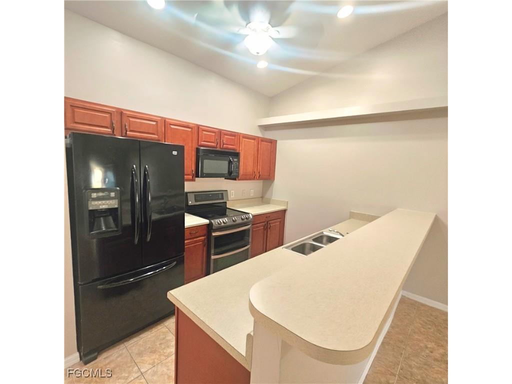 1004 SE 24th Avenue Cape Coral FL 33990 2025020118 image5