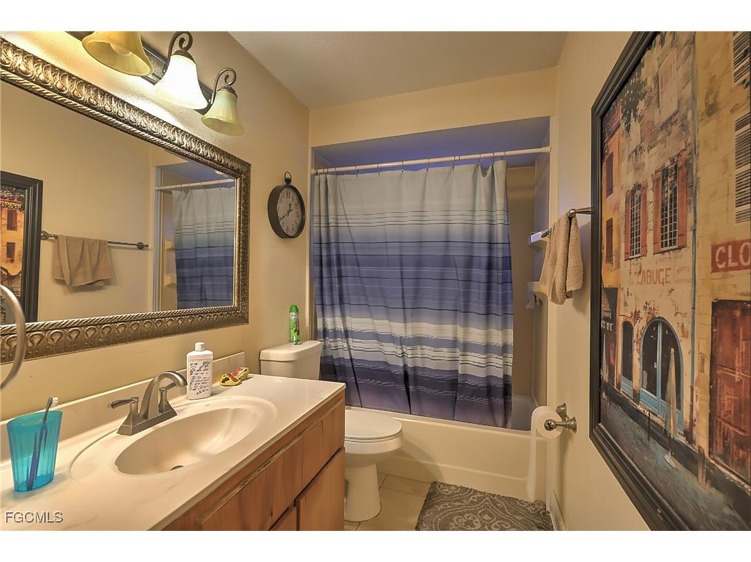 1004 SE 25th Terrace Cape Coral FL 33904 2025023369 image12