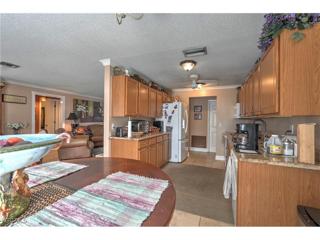 1004 SE 25th Terrace Cape Coral FL 33904 2025023369 image18