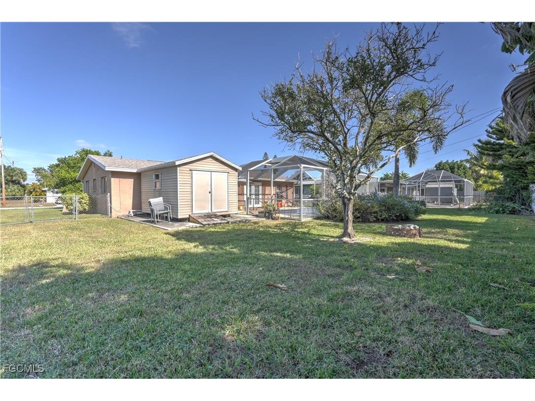 1004 SE 25th Terrace Cape Coral FL 33904 2025023369 image26