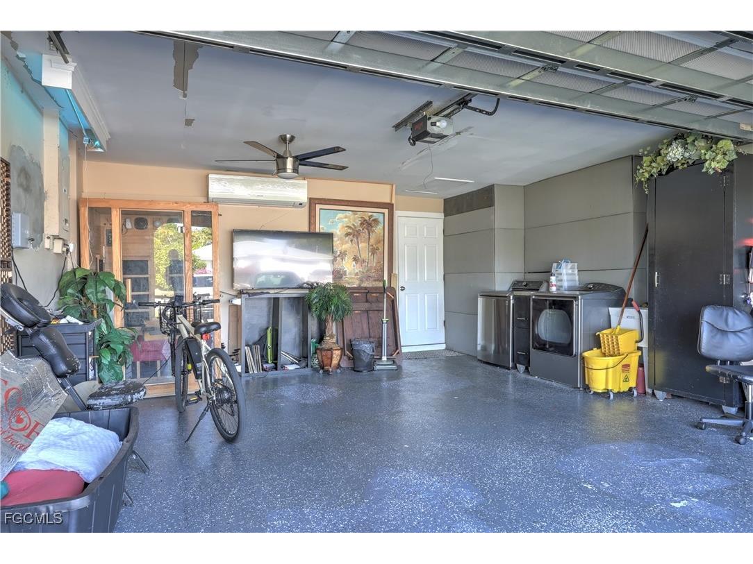 1004 SE 25th Terrace Cape Coral FL 33904 2025023369 image31