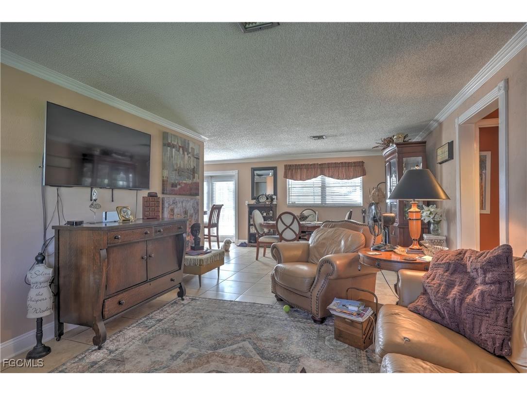 1004 SE 25th Terrace Cape Coral FL 33904 2025023369 image4