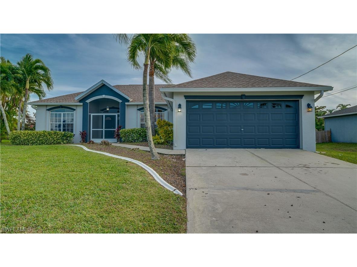 1004 SW 37th Terrace Cape Coral FL 33914 224007645 image1