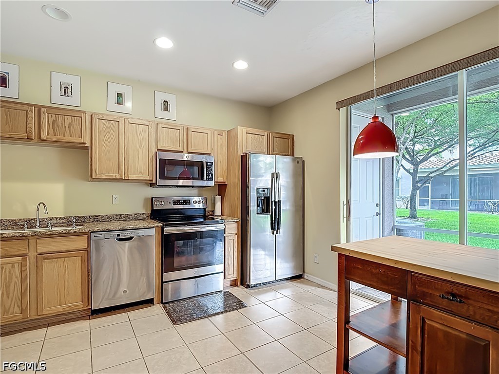 10043 Salina Street Fort Myers FL 33905 2026016404 image10