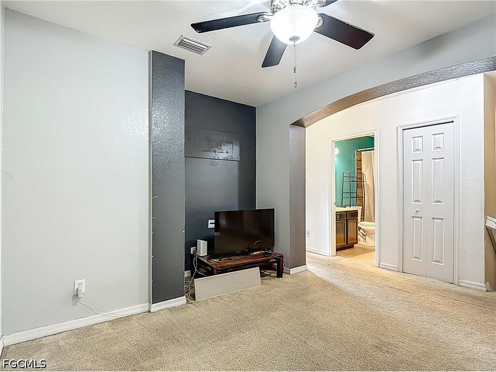10043 Salina Street Fort Myers FL 33905 2026016404 image19