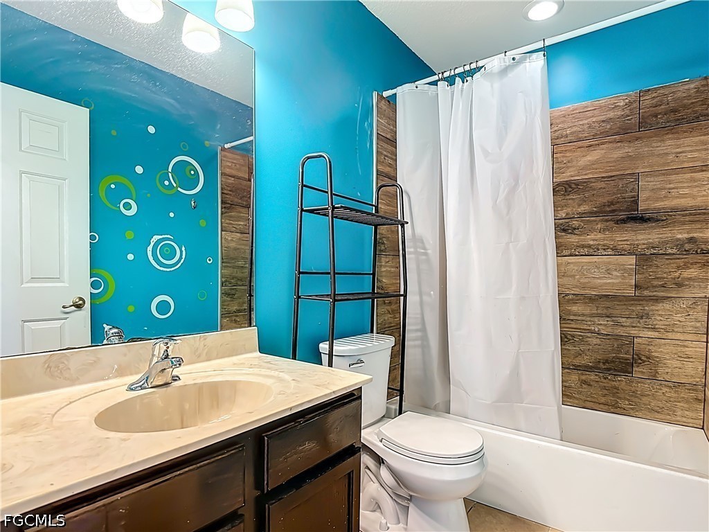 10043 Salina Street Fort Myers FL 33905 2026016404 image26