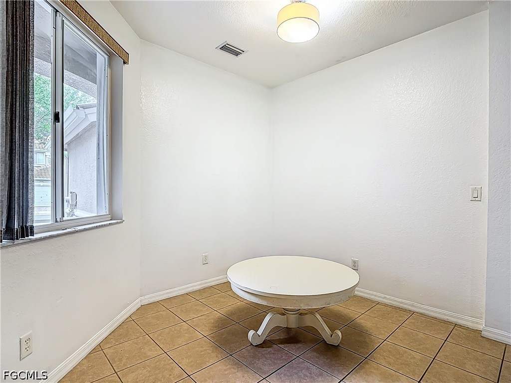 10043 Salina Street Fort Myers FL 33905 2026016404 image5