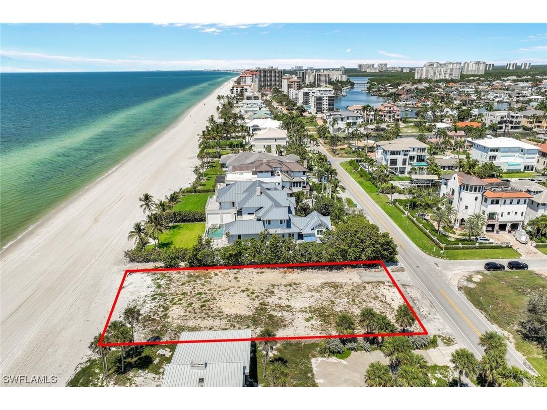 10047 Gulf Shore Drive Naples FL 34108 224014762 image21