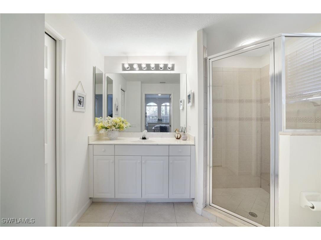 10049 Heather Lane #101 Naples FL 34119 225066788 image18