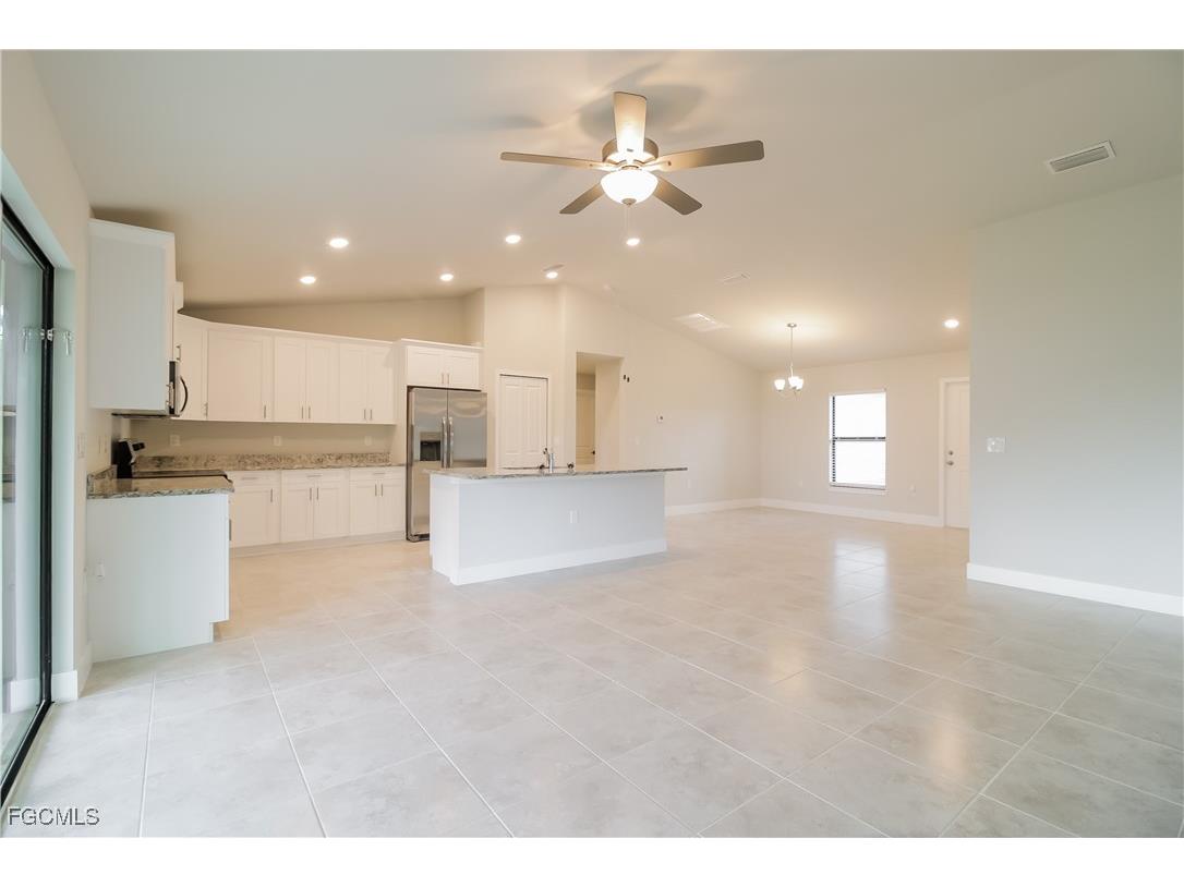 1005 Angelo Avenue Lehigh Acres FL 33971 2026005342 image3