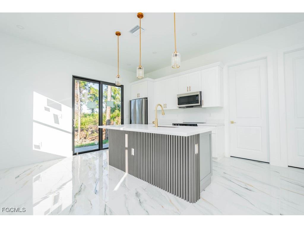 1005 Brenton Avenue Lehigh Acres FL 33974 2025019282 image7