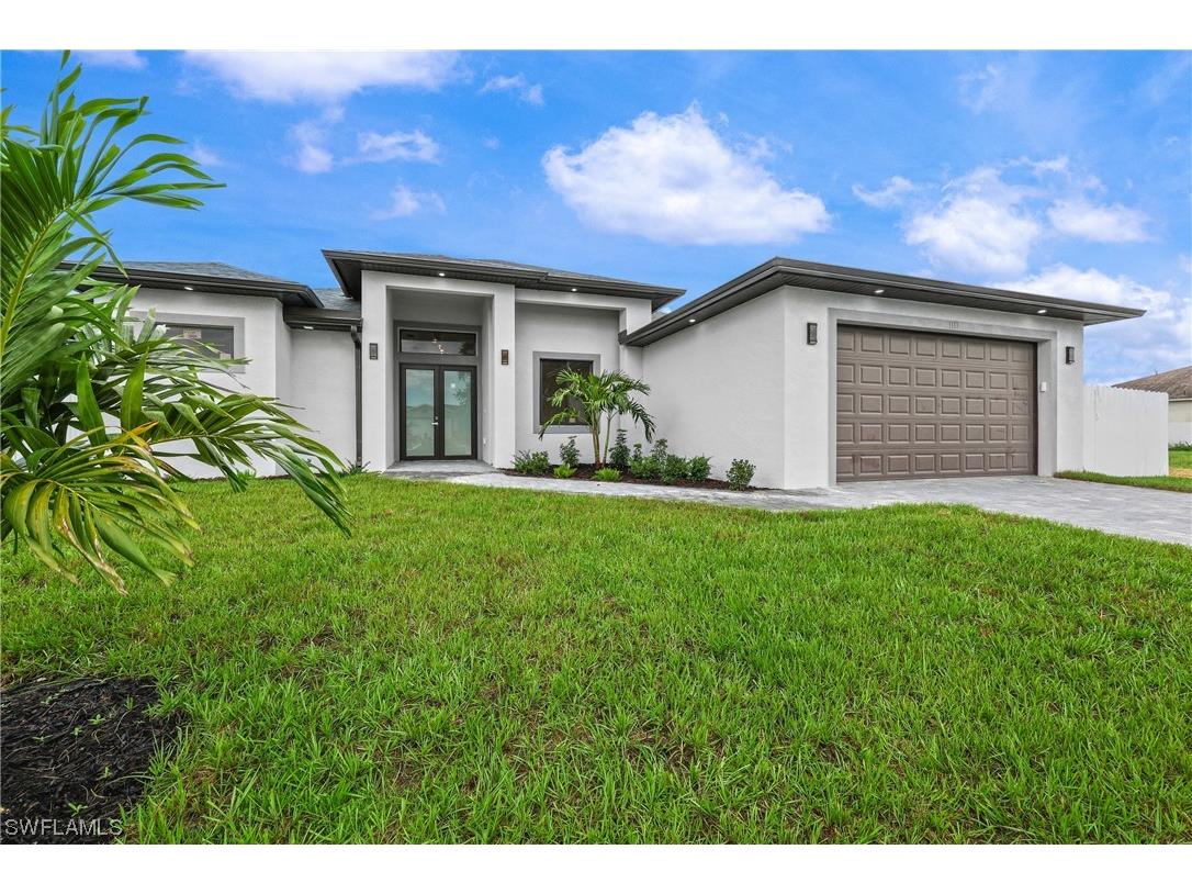 1005 NE 9th Terrace Cape Coral FL 33909 223012947 image1