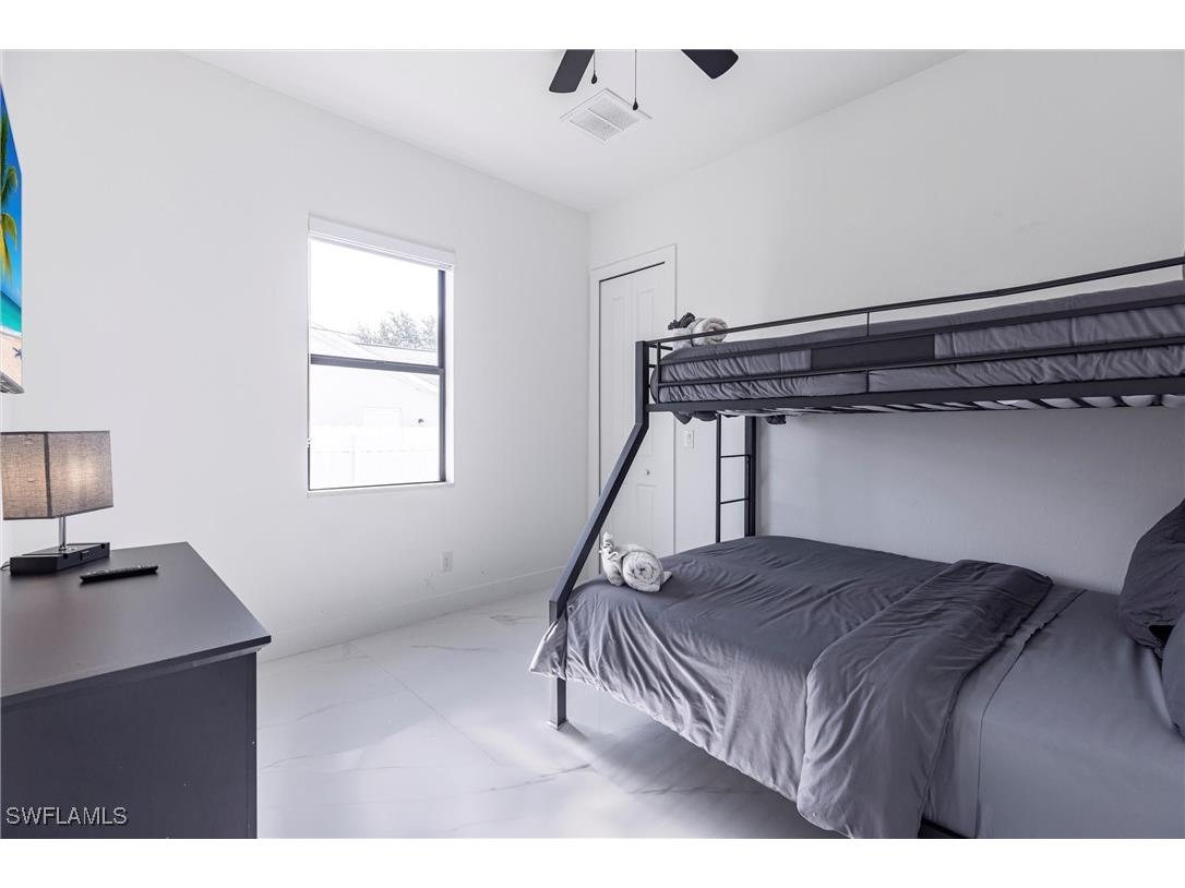 1005 NE 9th Terrace Cape Coral FL 33909 225068063 image21