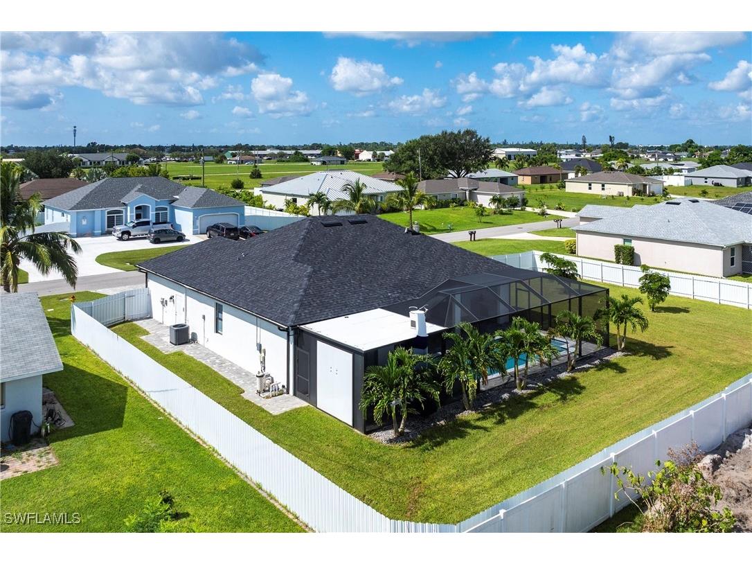 1005 NE 9th Terrace Cape Coral FL 33909 225068063 image38