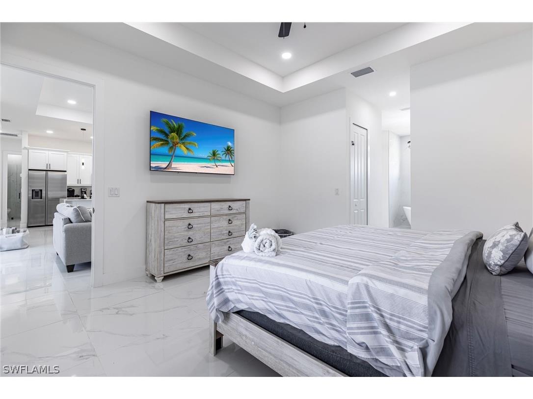 1005 NE 9th Terrace Cape Coral FL 33909 226008258 image12