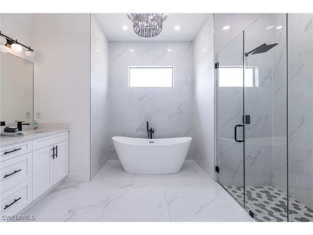 1005 NE 9th Terrace Cape Coral FL 33909 226008258 image14