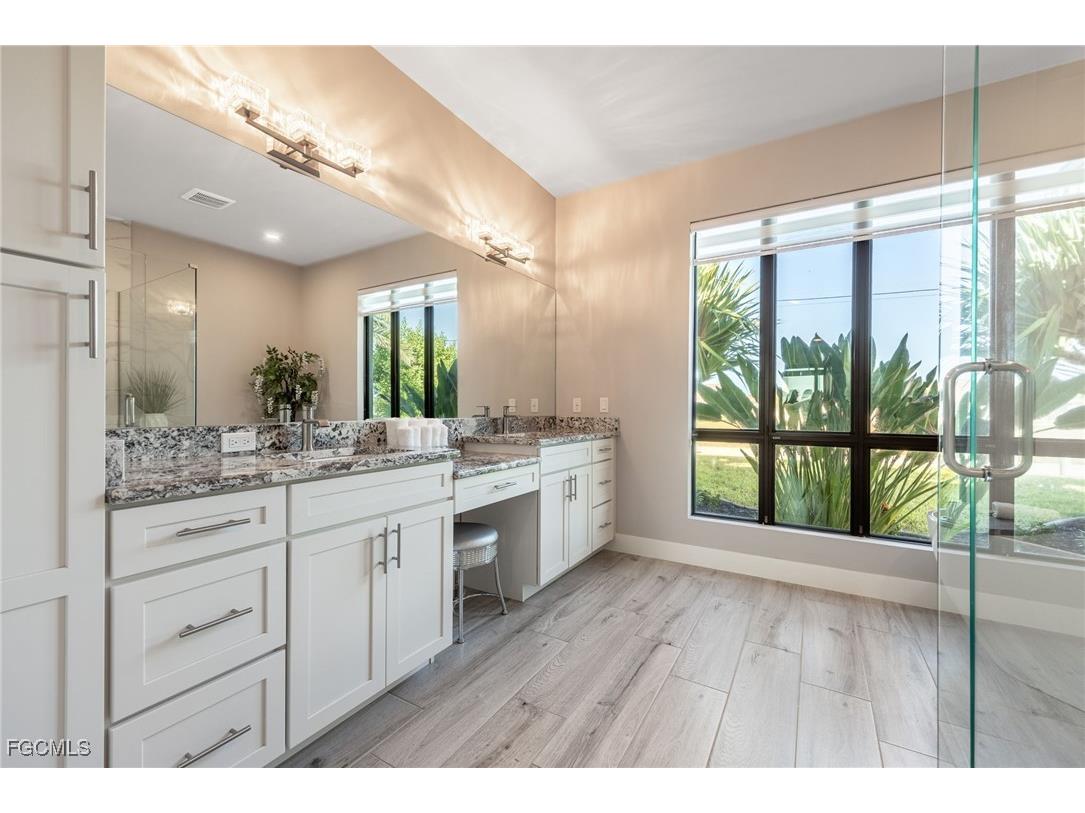 1005 NW 36th Place Cape Coral FL 33993 2025016397 image22