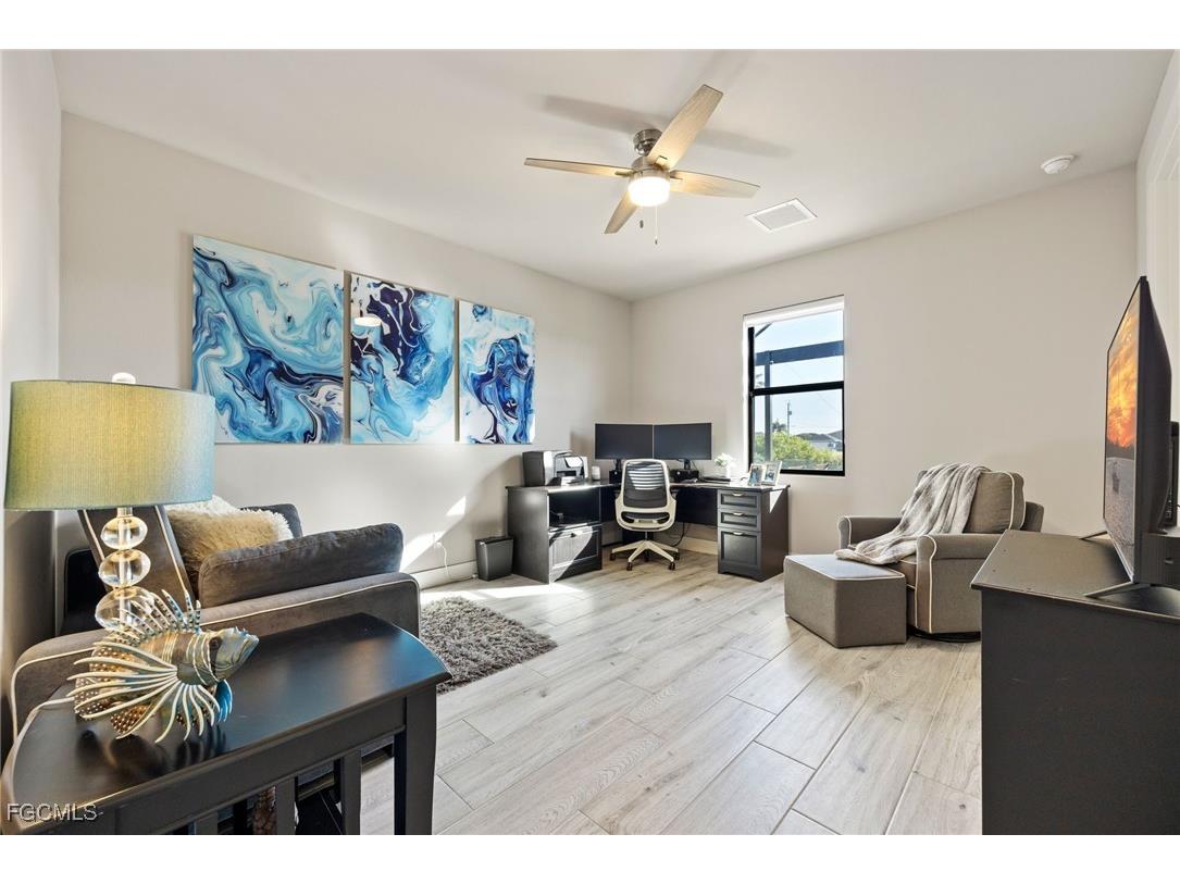 1005 NW 36th Place Cape Coral FL 33993 2025016397 image27