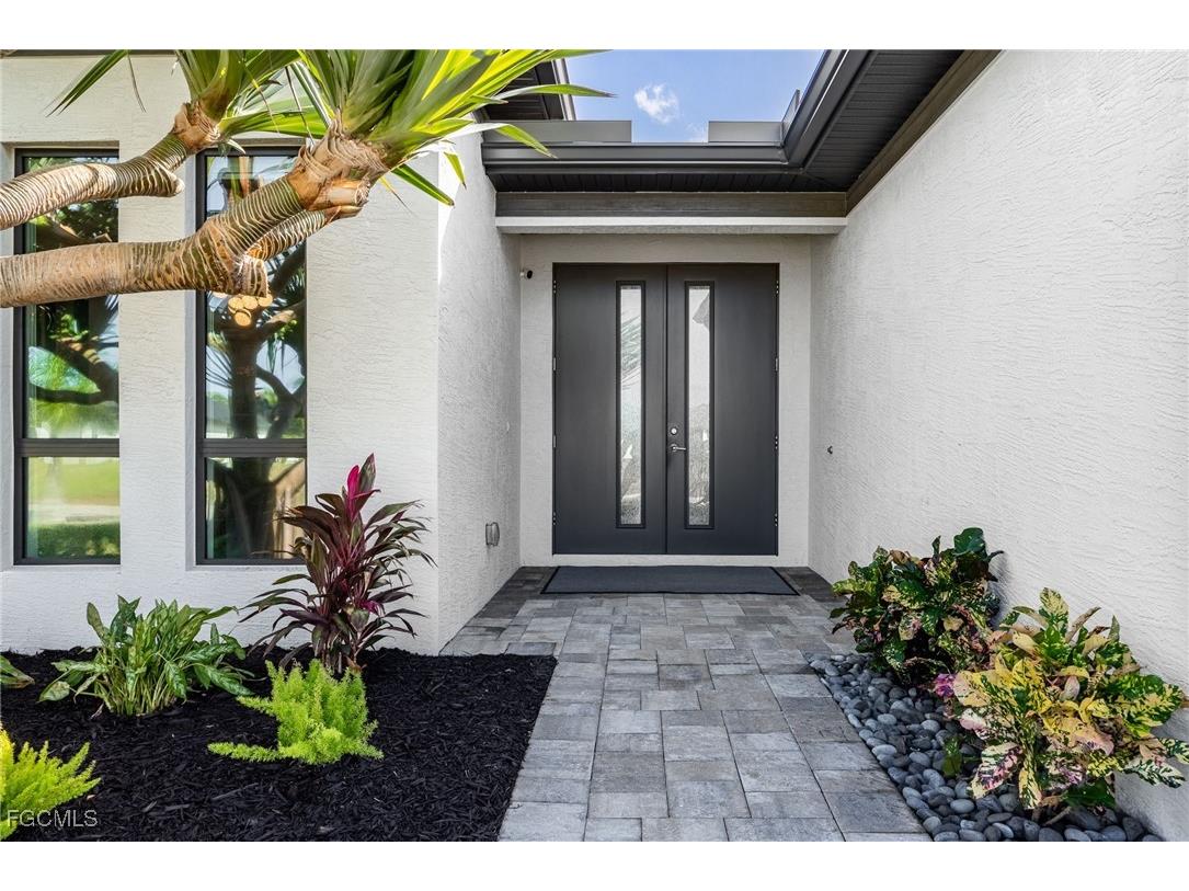 1005 NW 36th Place Cape Coral FL 33993 2025016397 image3