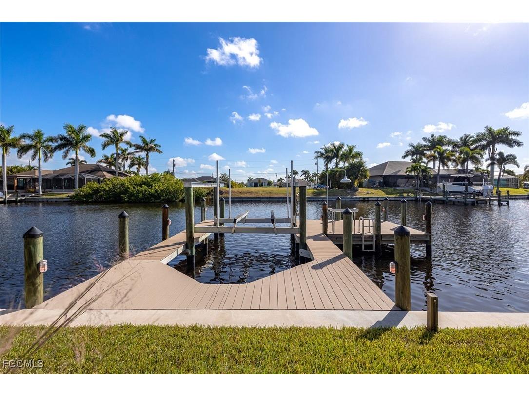 1005 NW 36th Place Cape Coral FL 33993 2025016397 image5