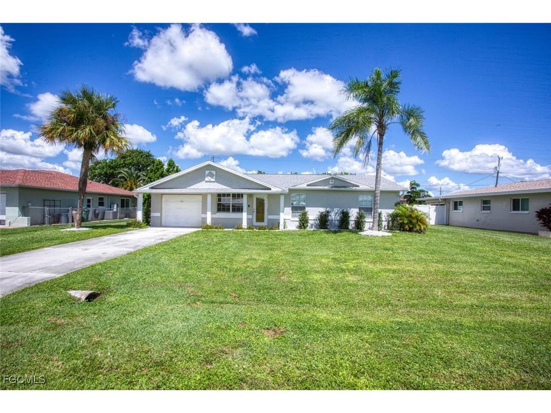 1005 SE 37th Street Cape Coral FL 33904 2025011152 image1