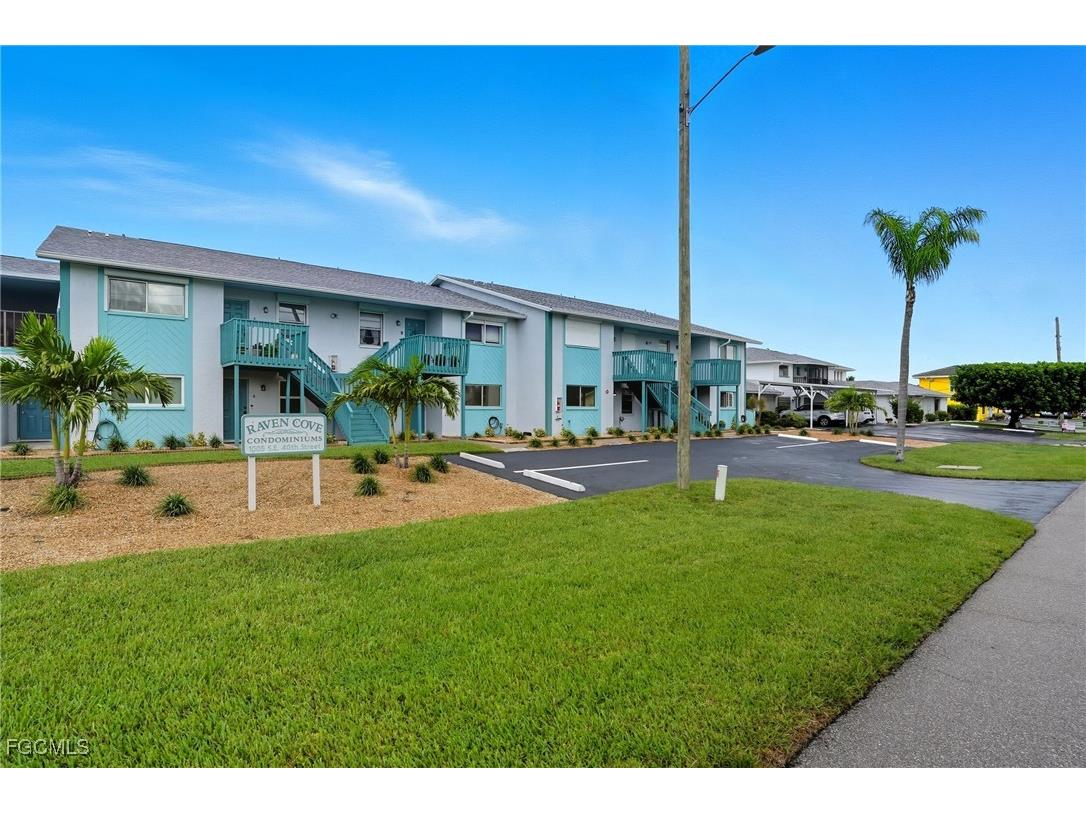 1005 SE 40th Street #4 Cape Coral FL 33904 2025013595 image1