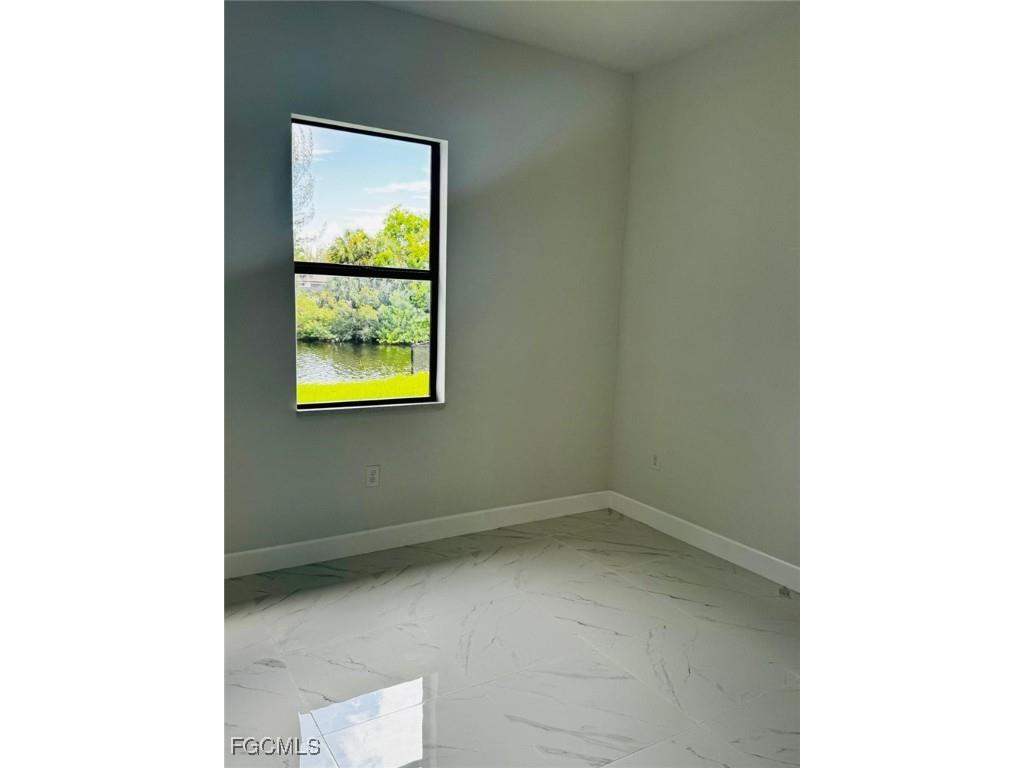 1005 SW 11th Court Cape Coral FL 33991 2025020770 image13